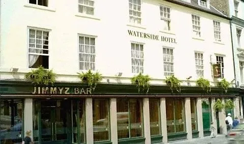 ***  Waterside Hotel Newcastle upon Tyne Birleşik Krallık